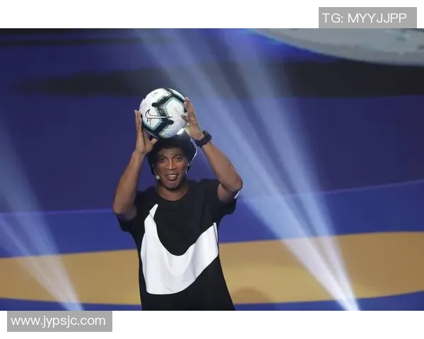 街边足球明星的传奇故事与他们的街头足球技巧分享